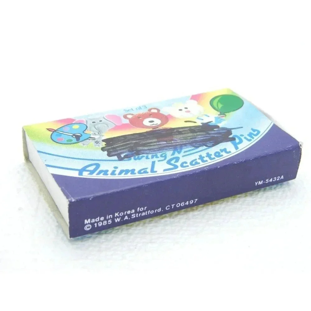 VTG 1985 SWING N' SWAY Animal Scatter Pins In Original Box